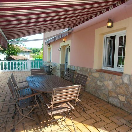 Villa Mercedes Piloña Exterior foto