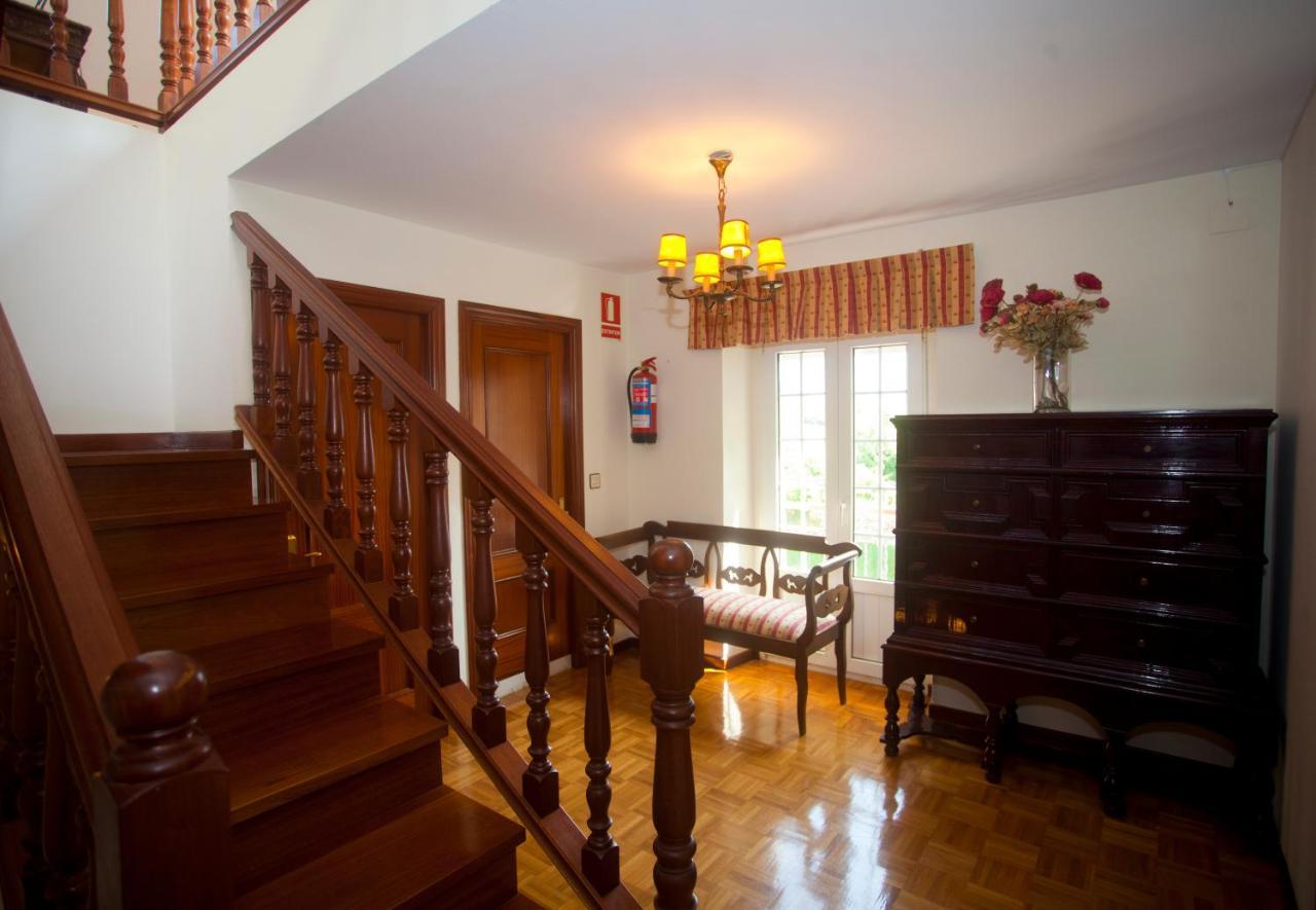 Villa Mercedes Piloña Exterior foto