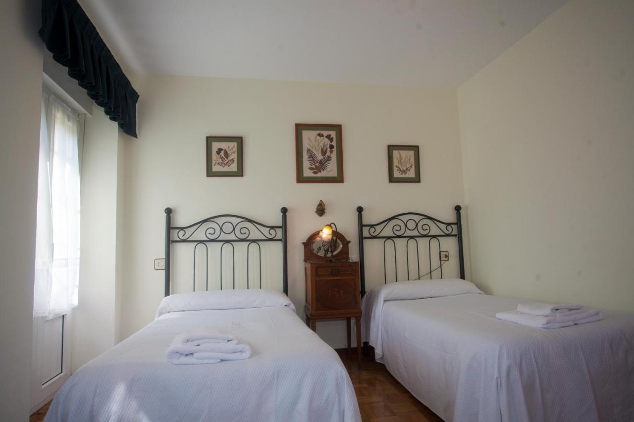 Villa Mercedes Piloña Exterior foto